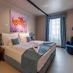 Bed & Breakfast Barka Galeria Hotel Es Etterem Tallya
