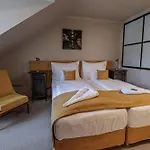 Barka Galeria Hotel Es Etterem Tallya