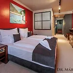 Bed & Breakfast Barka Galeria Hotel Es Etterem 4*