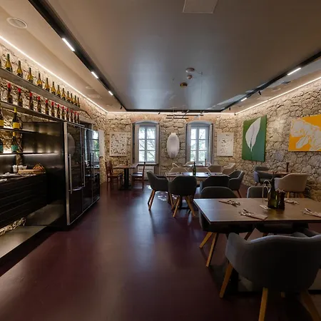 B&B Barka Galeria Es Etterem