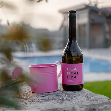 Barka Galeria Es Etterem