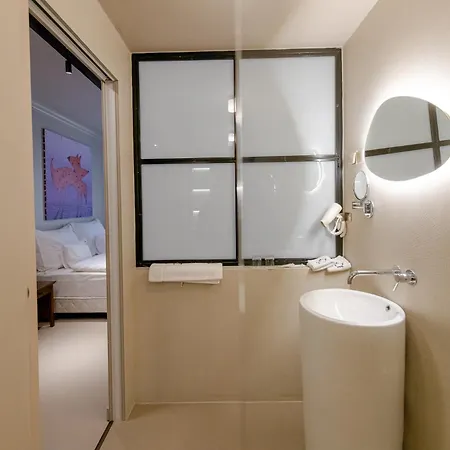 Barka Galeria Es Etterem Nocleg ze śniadaniem 3*