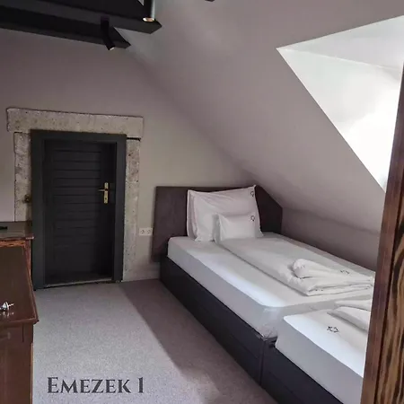 B&B Barka Galeria Es Etterem